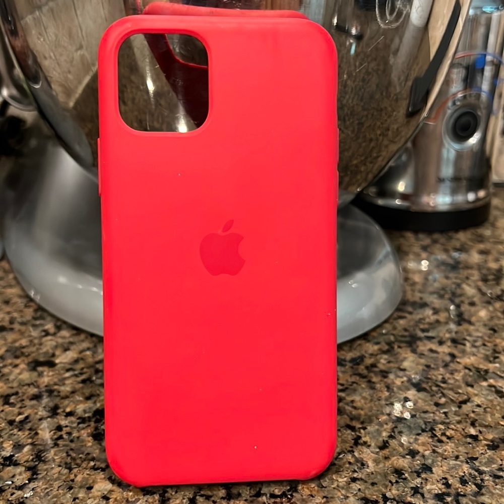 Apple iPhone 12 red phone case